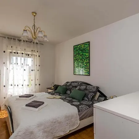 Apartment Many Pula